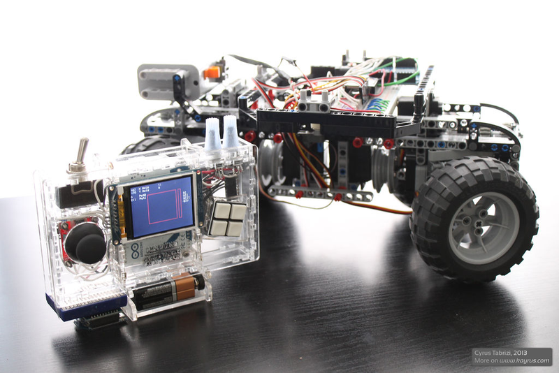 Illustration for article titled High School Student Builds Kickass Custom Remote-Controlled Lego Car